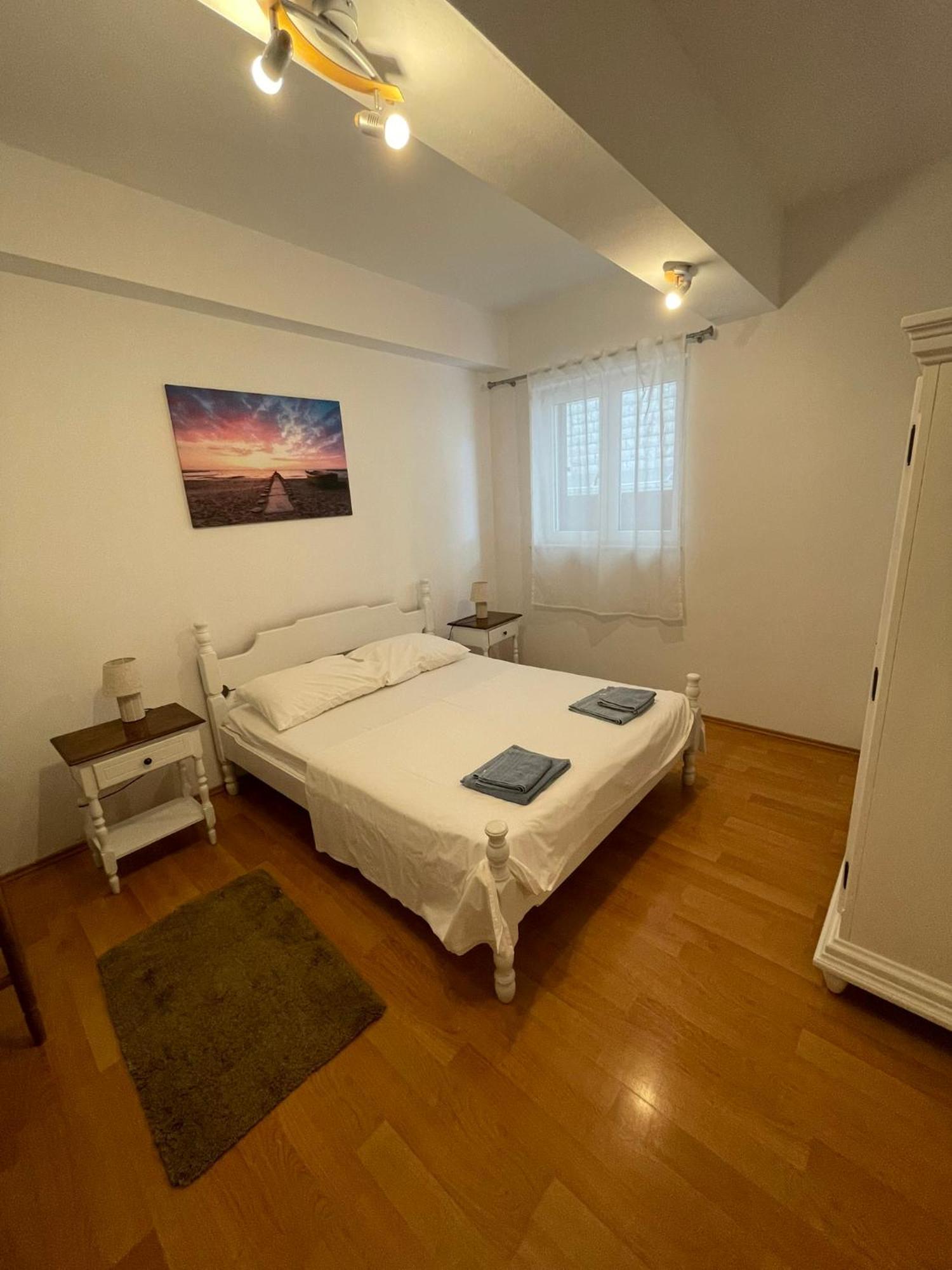 Apartments Niko Локва Рогозница Екстериор снимка